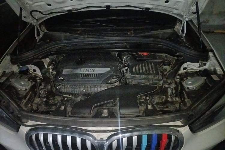 Used BMW X1 2022 sDrive25Li Leading Model Engine Bay
