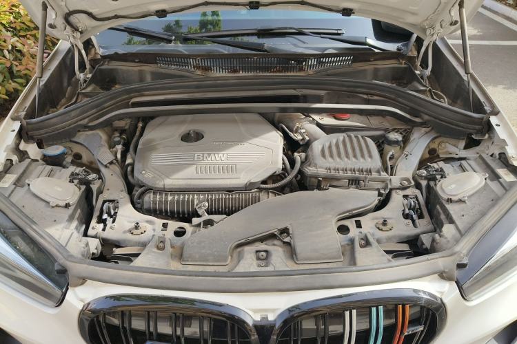 Used BMW X1 2022 sDrive25Li Leading Model Engine Bay