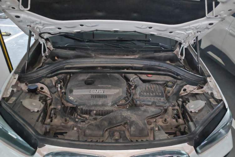 Used BMW X1 2022 sDrive20Li Fashion Model Engine Bay