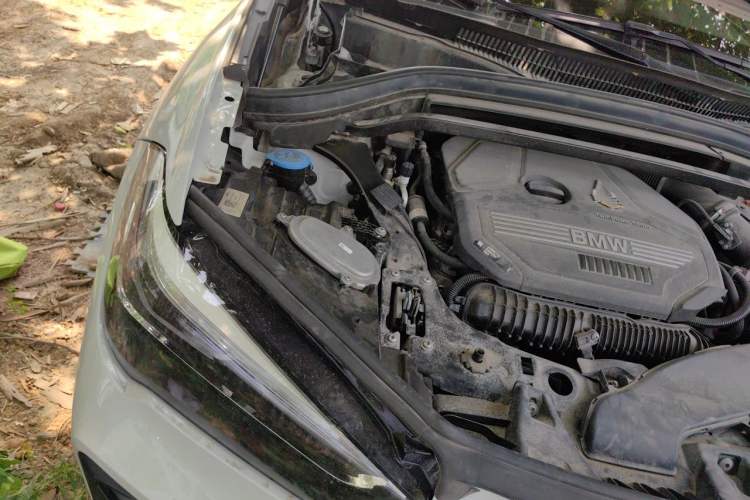 Used BMW X1 2022 sDrive25Li Leading Model Engine Bay Right