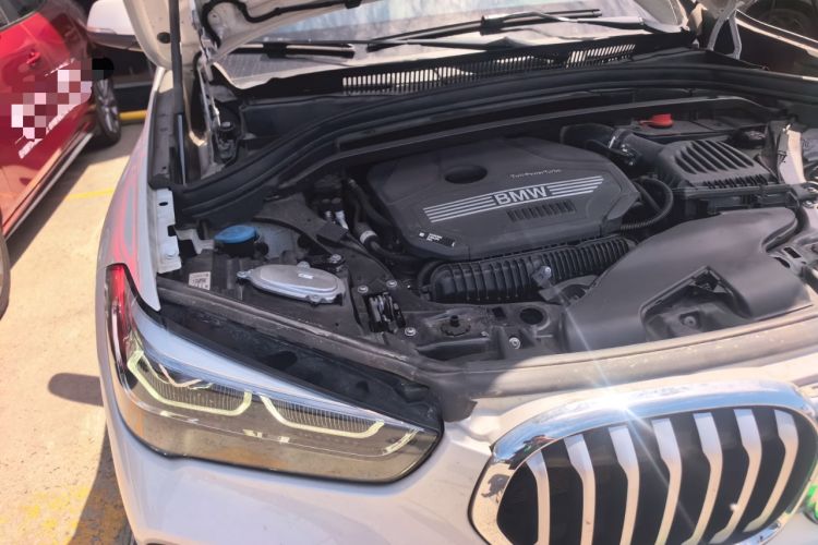 Used BMW X1 2022 sDrive25Li Leading Model Engine Bay Right