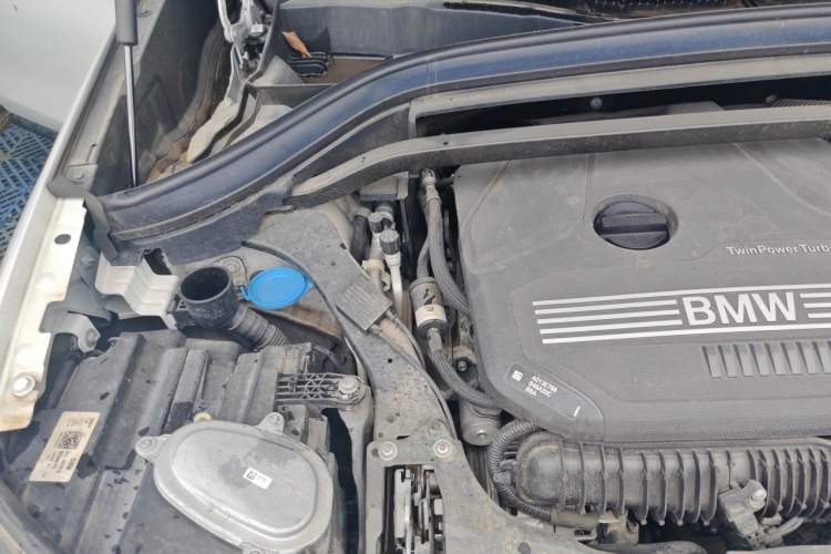 Used BMW X1 2022 sDrive25Li Leading Model Engine Bay Right