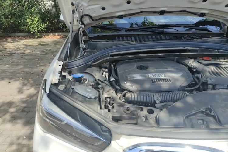 Used BMW X1 2022 sDrive25Li Leading Model Engine Bay Right