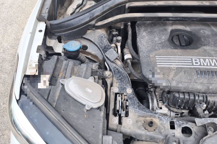 Used BMW X1 2022 sDrive20Li Fashion Model Engine Bay Right