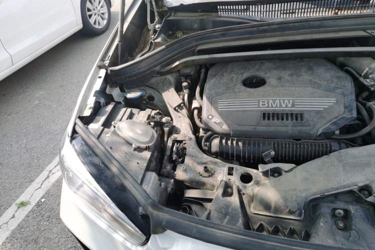 Used BMW X1 2022 sDrive25Li Leading Model Engine Bay Right