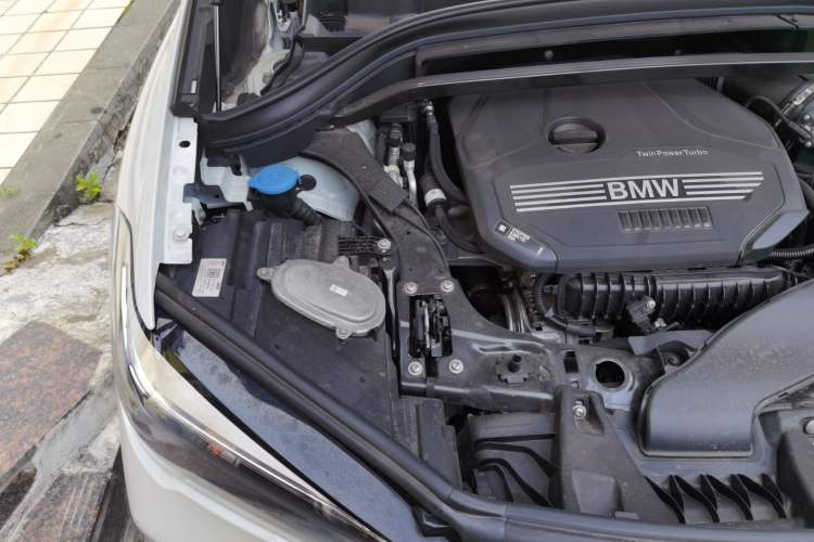 Used BMW X1 2022 sDrive20Li Fashion Model Engine Bay Right