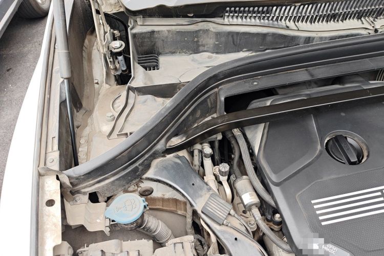 Used BMW X1 2022 xDrive25Li Luxury Model Engine Bay Right