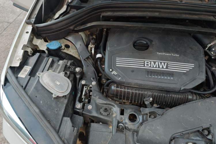 Used BMW X1 2022 sDrive25Li Leading Model Engine Bay Right