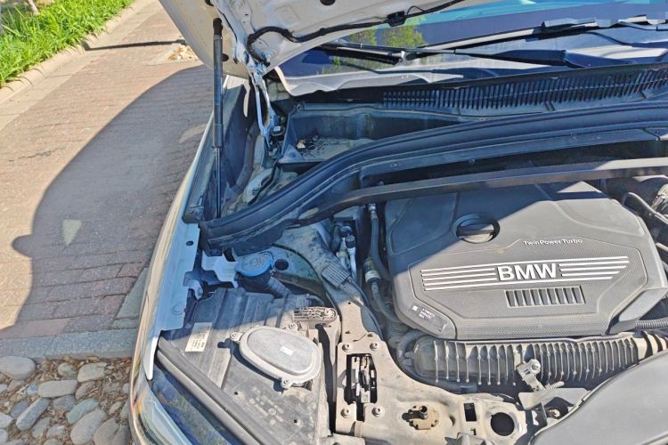 Used BMW X1 2022 sDrive25Li Leading Model Engine Bay Right