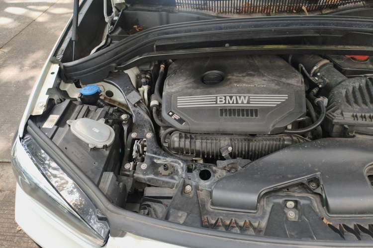 Used BMW X1 2022 Updated xDrive25Li Premium Edition Engine Bay Right