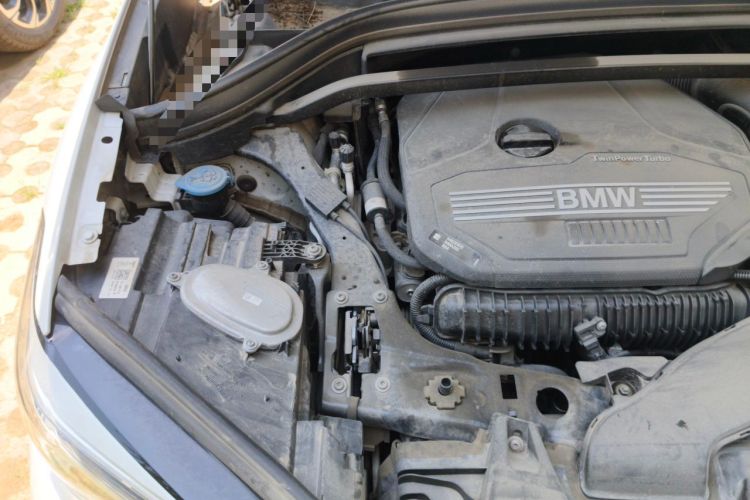 Used BMW X1 2022 sDrive25Li Leading Model Engine Bay Right