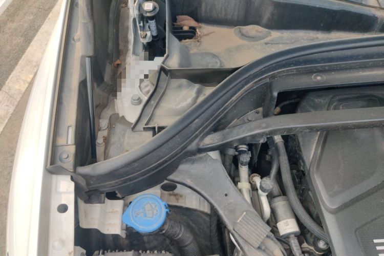 Used BMW X1 2022 sDrive25Li Leading Model Engine Bay Right