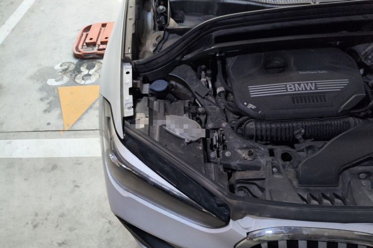 Used BMW X1 2022 sDrive25Li Leading Model Engine Bay Right