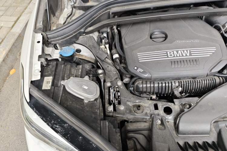 Used BMW X1 2022 sDrive25Li Leading Model Engine Bay Right