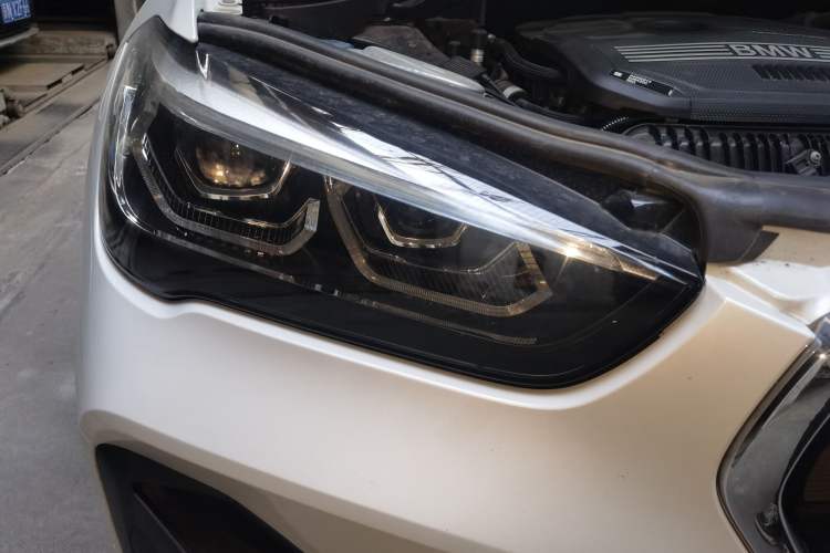 Used BMW X1 2022 sDrive25Li Leading Model Engine Bay Right