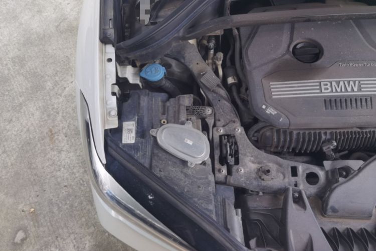 Used BMW X1 2022 sDrive25Li Leading Model Engine Bay Right