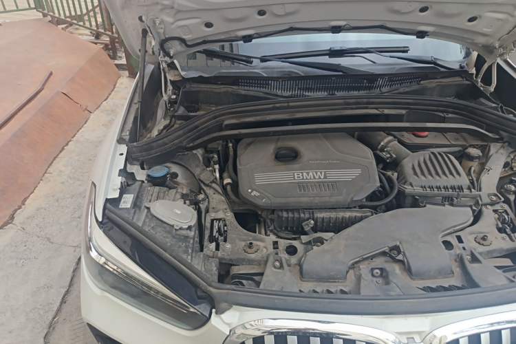 Used BMW X1 2022 sDrive20Li Fashion Model Engine Bay Right