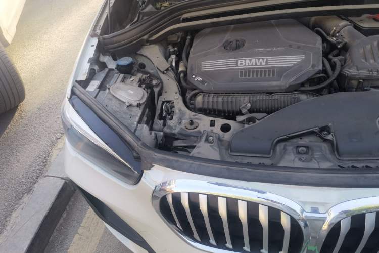 Used BMW X1 2022 sDrive25Li Leading Model Engine Bay Right