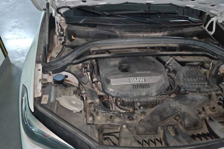 Used BMW X1 2022 sDrive20Li Fashion Model Engine Bay Right