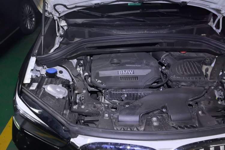 Used BMW X1 2022 sDrive20Li Fashion Model Engine Bay Right