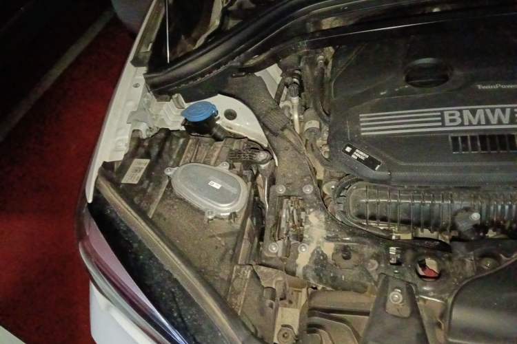 Used BMW X1 2022 sDrive25Li Leading Model Engine Bay Right