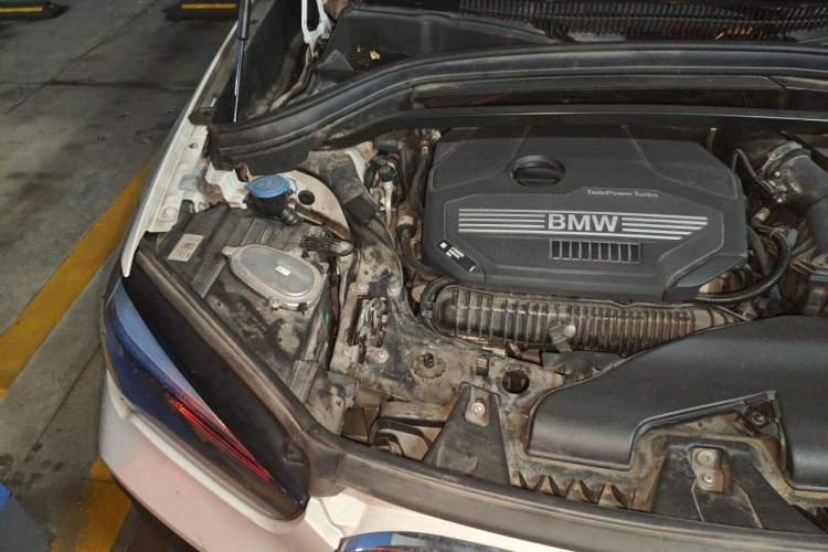 Used BMW X1 2022 sDrive25Li Leading Model Engine Bay Right