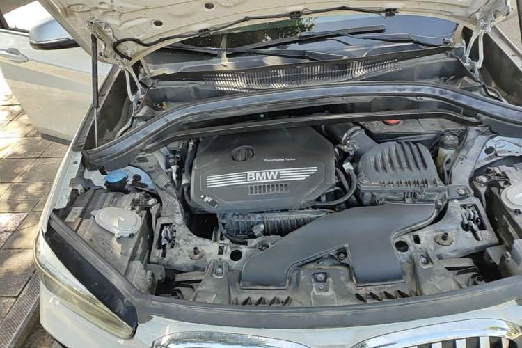 Used BMW X1 2022 sDrive20Li Fashion Model Engine Bay Right