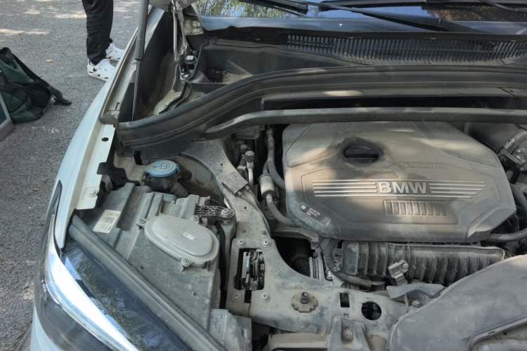 Used BMW X1 2022 sDrive20Li Fashion Model Engine Bay Right