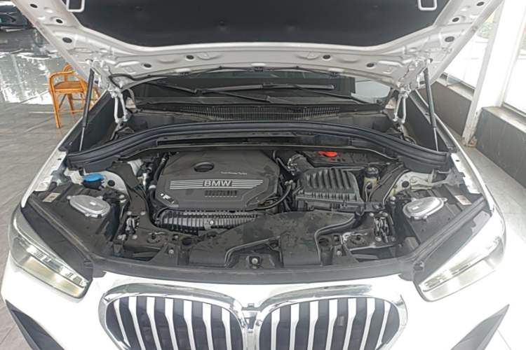 Used BMW X1 2022 sDrive25Li Leading Model Engine Bay