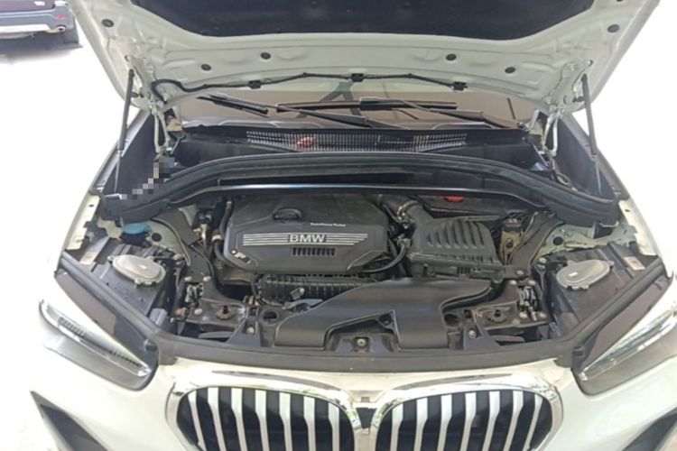 Used BMW X1 2022 sDrive20Li Fashion Model Engine Bay
