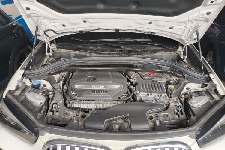 Used BMW X1 2022 sDrive25Li Leading Model Engine Bay