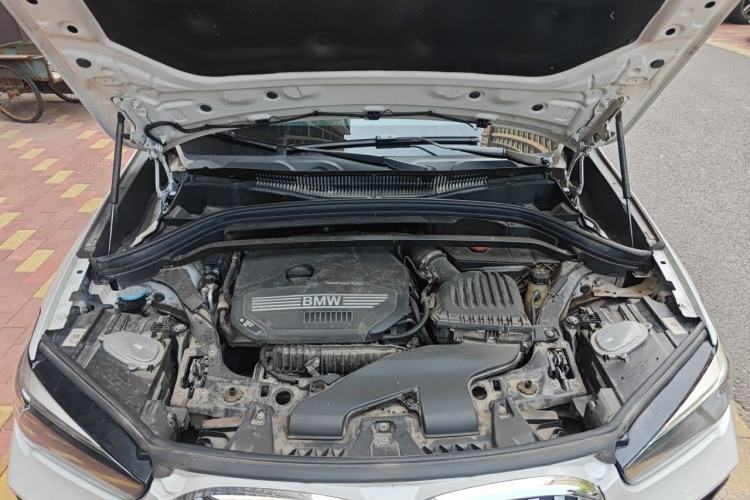 Used BMW X1 2022 sDrive20Li Fashion Model Engine Bay