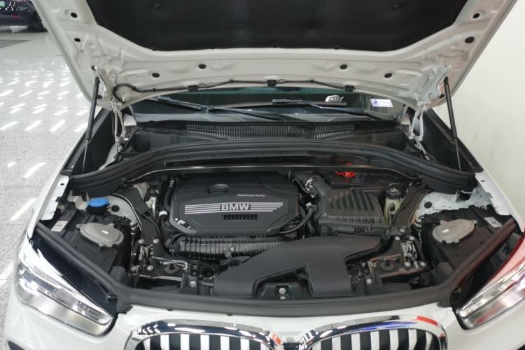 Used BMW X1 2022 sDrive25Li Leading Model Engine Bay