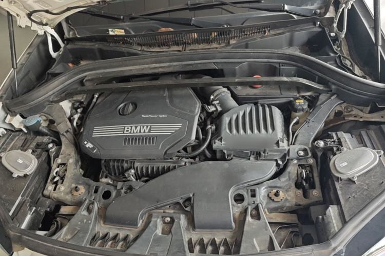Used BMW X1 2022 sDrive20Li Fashion Model Engine Bay