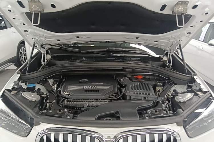 Used BMW X1 2022 sDrive25Li Leading Model Engine Bay