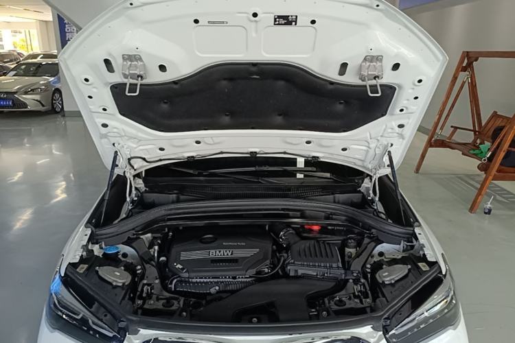 Used BMW X1 2022 sDrive25Li Leading Model Engine Bay