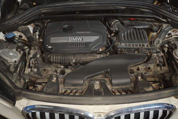 Used BMW X1 2022 sDrive25Li Leading Model Engine Bay
