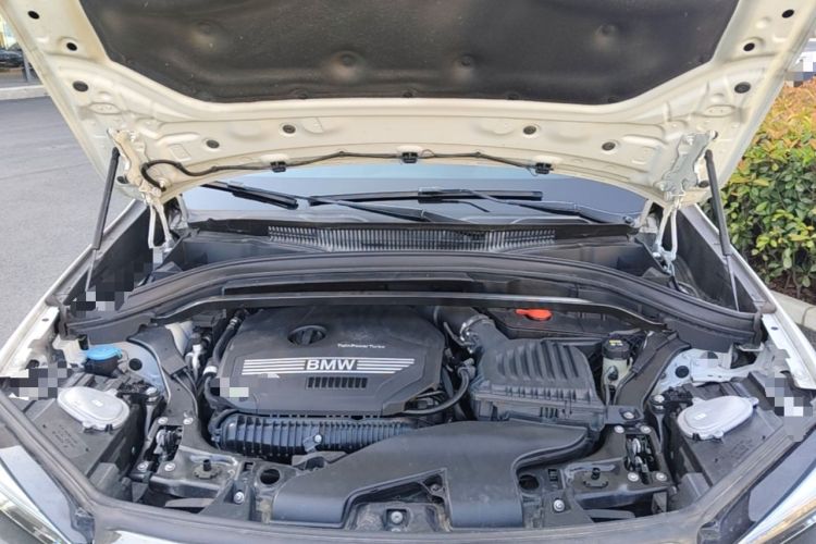 Used BMW X1 2022 sDrive25Li Leading Model Engine Bay