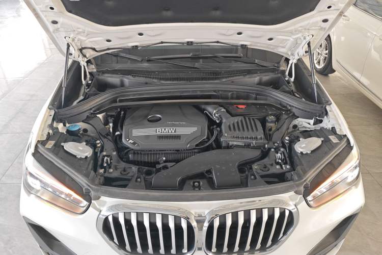 Used BMW X1 2022 sDrive25Li Leading Model Engine Bay