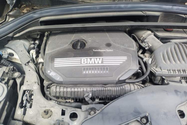 Used BMW X1 2022 sDrive25Li Leading Model Engine Bay
