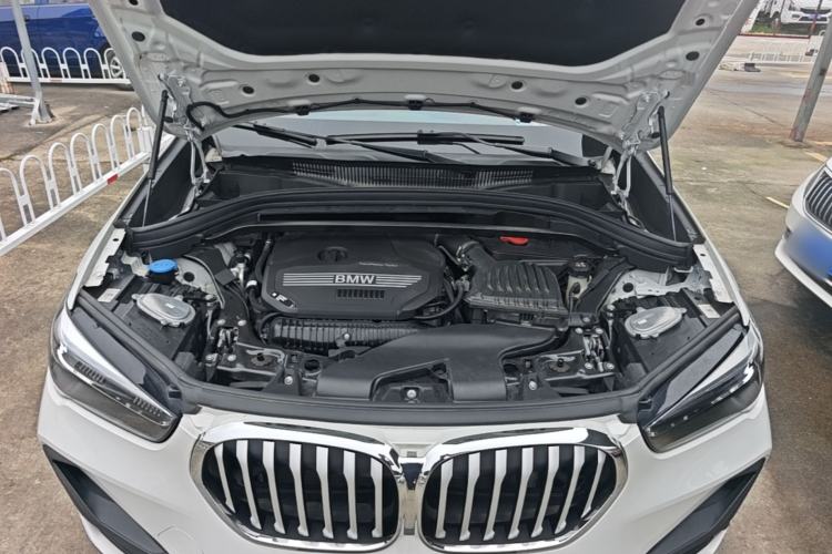 Used BMW X1 2022 sDrive25Li Leading Model Engine Bay
