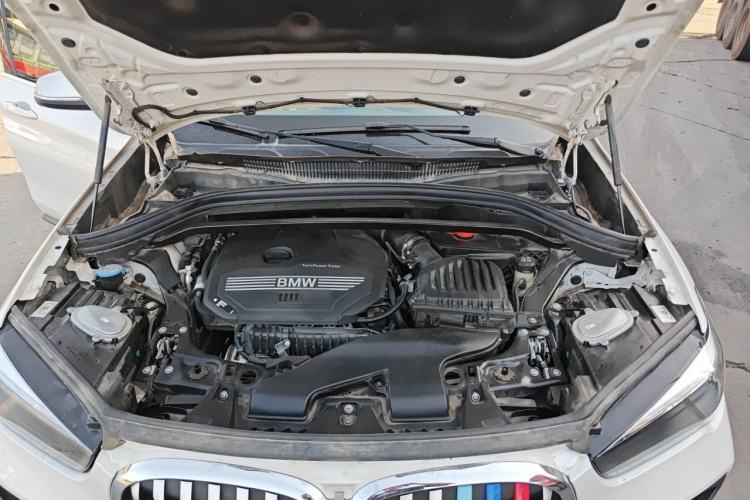 Used BMW X1 2022 sDrive20Li Fashion Model Engine Bay