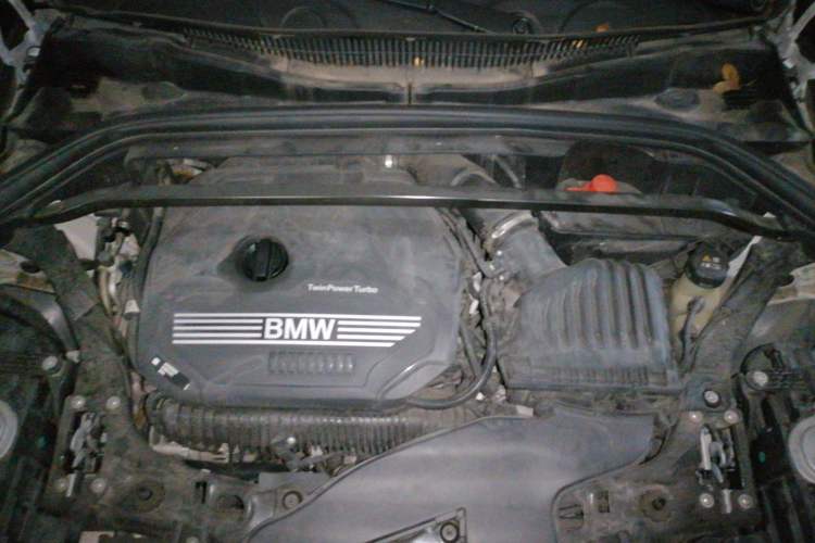 Used BMW X1 2022 sDrive25Li Leading Model Engine Bay