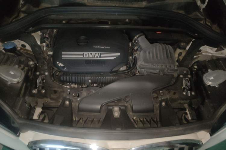 Used BMW X1 2022 sDrive25Li Leading Model Engine Bay