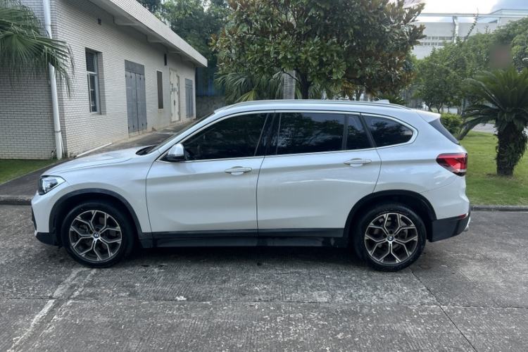 Used BMW X1 2022 sDrive25Li Leading Model Exterior 2