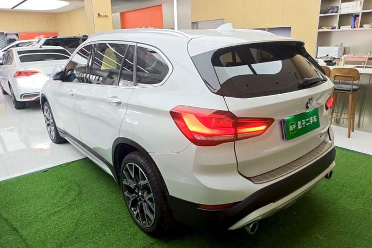 Used BMW X1 2022 Updated xDrive25Li Premium Edition Exterior 2