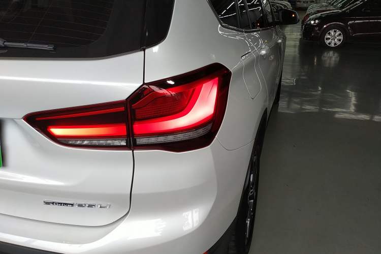 Used BMW X1 2022 sDrive25Li Leading Model Exterior 2