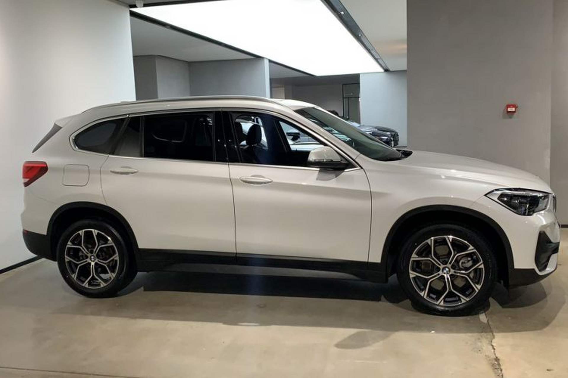 Used BMW X1 2022 sDrive25Li Leading Model Exterior 3