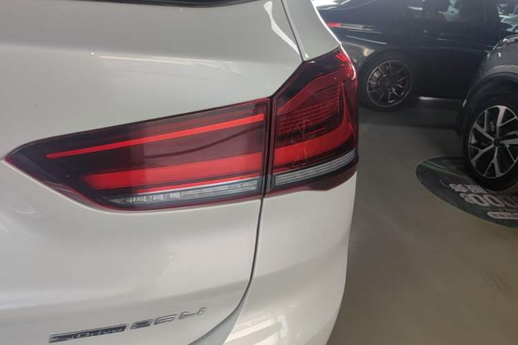 Used BMW X1 2022 sDrive25Li Leading Model Exterior 3