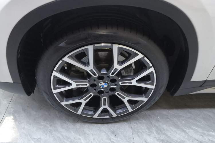 Used BMW X1 2022 xDrive25Li Luxury Model Exterior 3